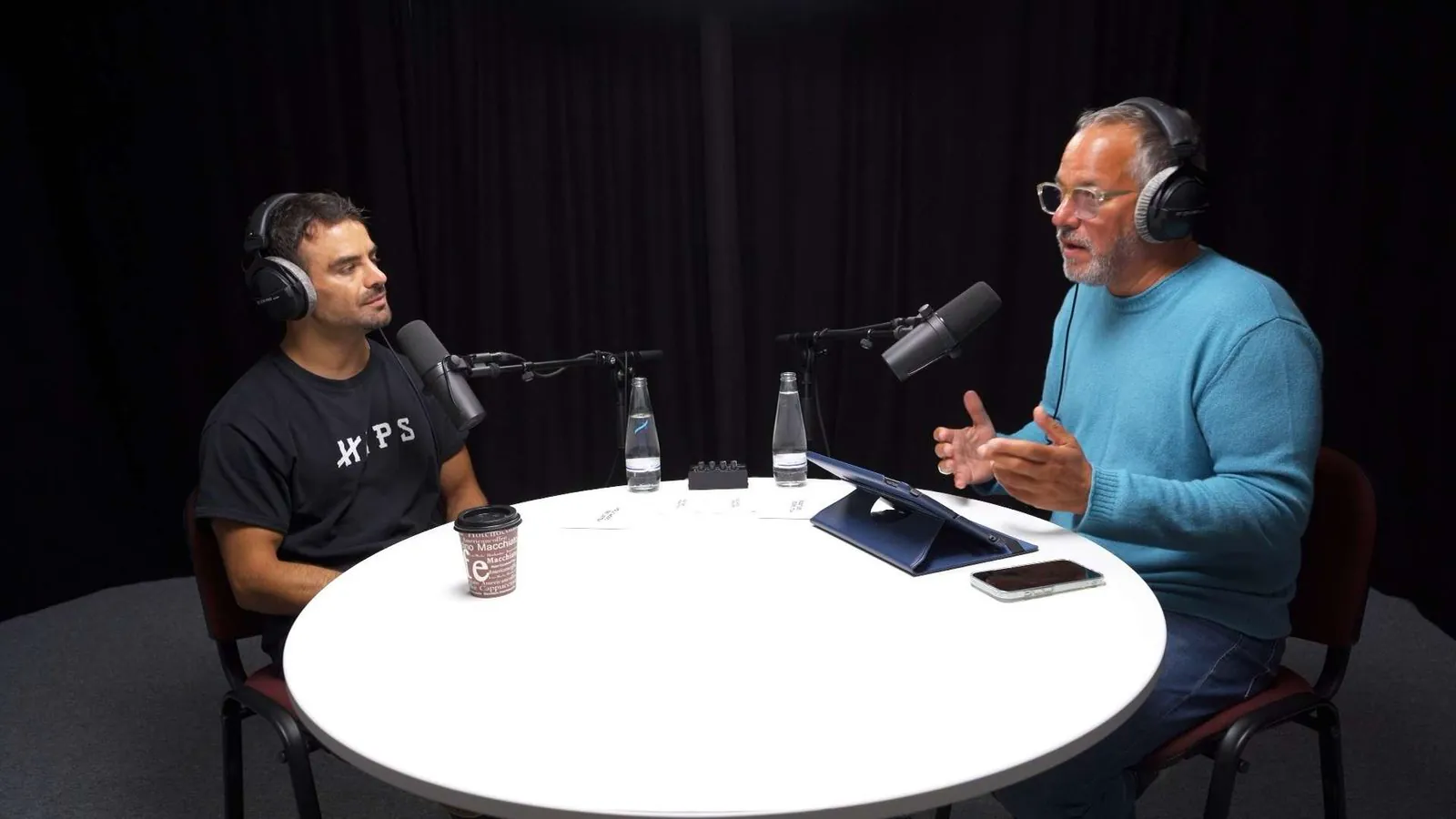 Videopodcast-Aufnahme im Fokuston-Studio: Podcast-Produktion in Berlin